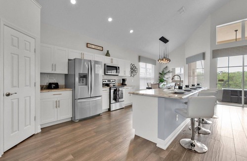 Windsor Palms House | SP8131 Summary: Welco