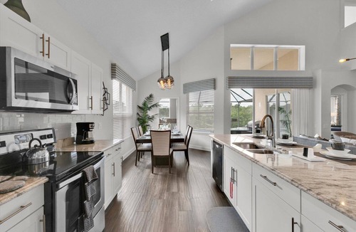 Windsor Palms House | SP8131 Summary: Welco