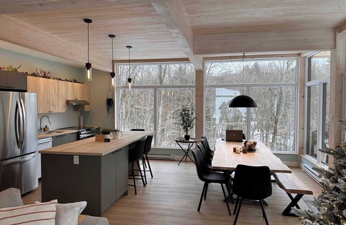 Pine Hill Ski Chalet | Spa & Absolute Comfort - Le RuissO