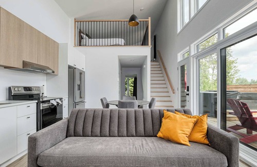 Saint Come Ski Chalet | Spa and Mountain | Le Petit Nordik