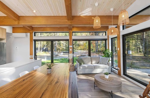 Saint Come Ski Chalet | Spa and Sauna - Riverside - Brand New | SKOV Chalets