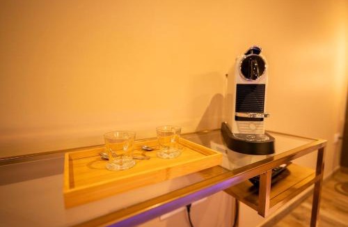 Berstett Apartment | Spa beige room