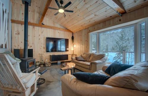 Blue Sea Ski Chalet | Spa by Lake Edja - Chalet Yellow Mellow