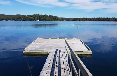 Masons Point House | Spacious family-friendly oceanfront house, minutes from all amenities.