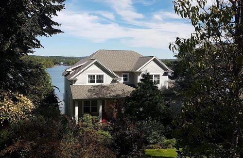 Masons Point House | Spacious family-friendly oceanfront house, minutes from all amenities.