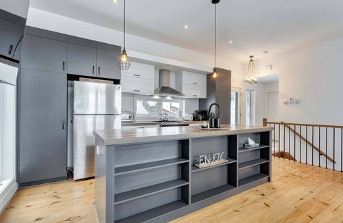 Sainte-Emelie-de-L'Energie Ski Chalet | Spa & Lake Access | Cariboo