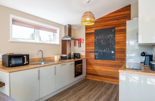 Raywell Ski Chalet | Spa Escape (Pet Garden & EV charger)