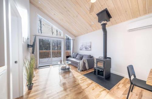 Saint-Philemon Ski Chalet | Spa & Foosball - Le WKD