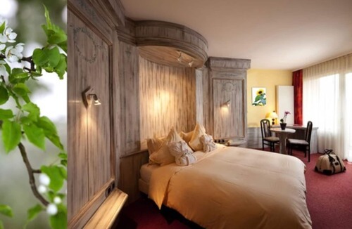 La Petite-Pierre Hotel | SPA Hôtel Au Lion D'Or