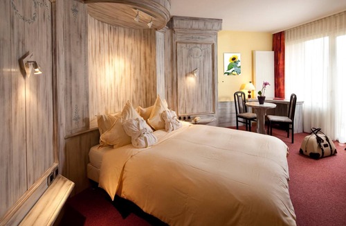 La Petite-Pierre Hotel | SPA Hôtel Au Lion D'Or