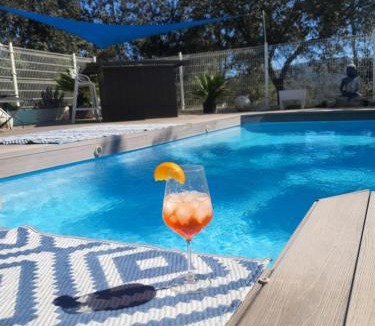 Dosrius Apartment | Spa Ibiza Dosrius - Bungalow con Jacuzzi y Piscina privada