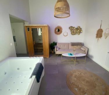 Le Mesnil-Saint-Denis House | SPA JUNGLE