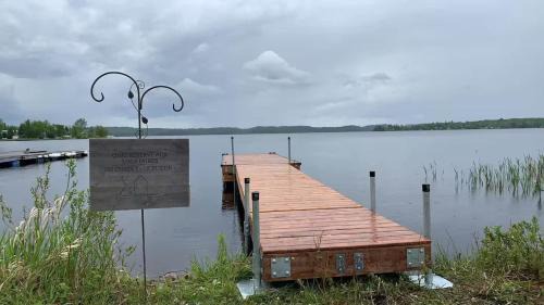 Jonquiere Ski Chalet | Spa & Kenogami Lake - Chalet le Rustik