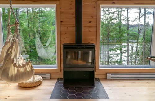 Lac-du-Cerf Ski Chalet | Spa & Lake Access | Nature Grand Lac-du-Cerf