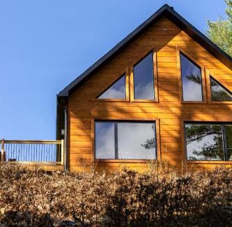 Lac-du-Cerf Ski Chalet | Spa & Lake Access - Nature Grand Lac-du-Cerf