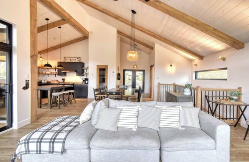 Nominingue Ski Chalet | Spa, Lake and Mountain | 138 - Chalets du Cordon