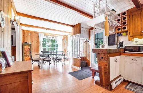 St-Adolphe-d'Howard Ski Chalet | Spa & Lake Access | Chalet au Ptit Bonheur