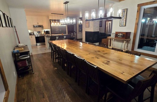 Saint-Philemon Ski Chalet | Spa & Lake Mailloux Waterfront | Le Rassembleur