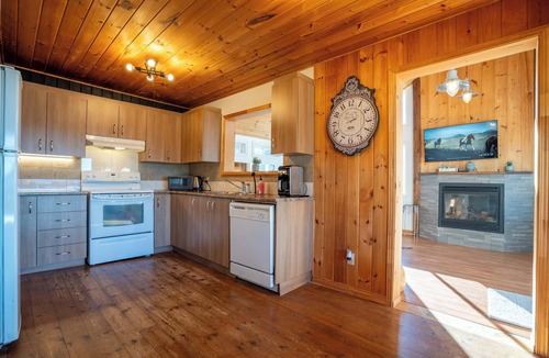 Saint Zenon Ski Chalet | Spa & Lake View | La Zenitude