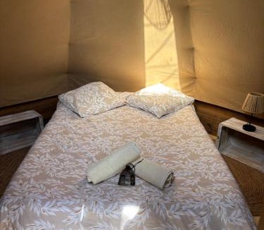 Sauve Cabin | Spa Les Jardins De Chiron Lodges et Tiny House dans le sud