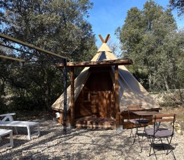 Sauve Cabin | Spa Les Jardins De Chiron Lodges et Tiny House dans le sud