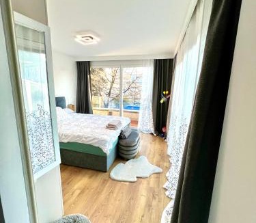 Montreux City Centre Apartment | Spa luxury app for 2 or 4 pers centre lac view