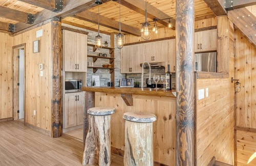 Saint-Philemon Ski Chalet | SPA, Montagne, Table de babyfoot | Le Pionnier