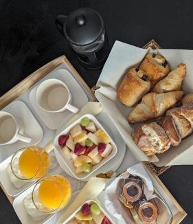 Saint-Andiol Apartment | Spa NESSA