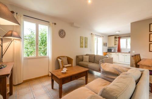 Felines-Minervois Villa | Spa Oasis Near Canal du Midi