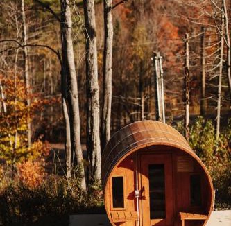 Argenteuil Regional County Municipality Ski Chalet | Spa Pool & Sauna - Le Montagnard