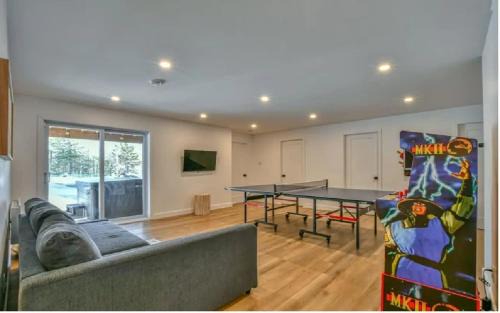 Argenteuil Regional County Municipality Ski Chalet | Spa Pool & Sauna - Le Montagnard