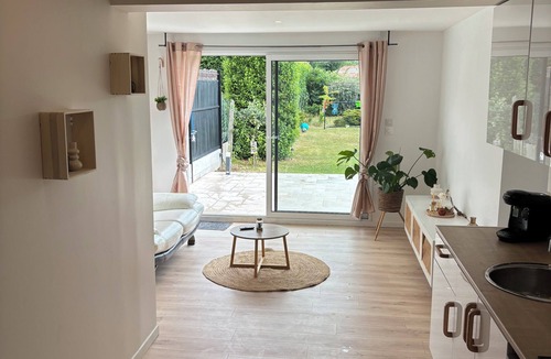 Lesquin Apartment | Spa, private and cinema in Lesquin