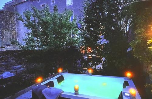 Pexiora Bed & Breakfast | Spa privatif et séjour tout inclus pour 6 proche du Canal du Midi - Maison de charme