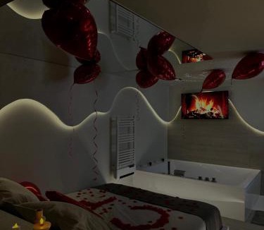 Marles-en-Brie Apartment | SPA PRIVATIF - LOVE ROOM LUXE - PROCHE DISNEY