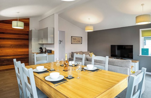 Raywell Ski Chalet | Spa Radiance (EV charger)