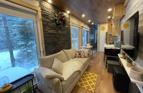 Saint-Magloire Ski Chalet | Spa & River view - Le Conteneur Cache