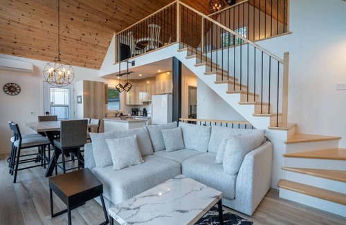 Saint-Prosper Ski Chalet | Spa, Sauna, Lake and Pool table | The Dorchester