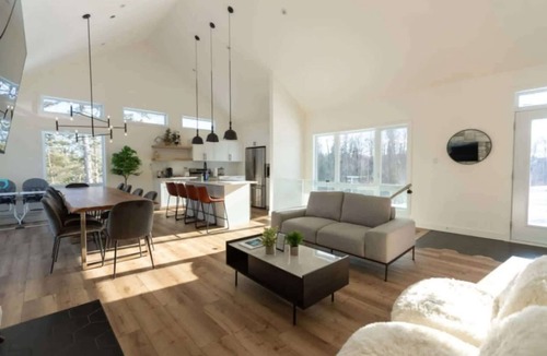 Argenteuil Regional County Municipality Ski Chalet | Spa & Sauna, Pool Table & Game Room - Le Perche