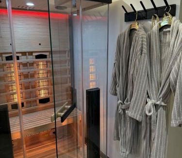 Mecquignies House | Spa Sola