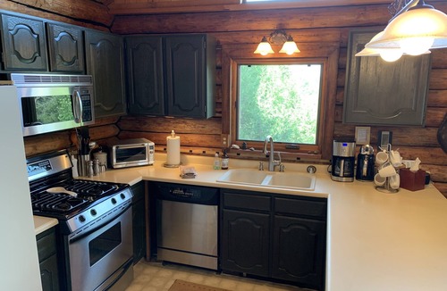 Snowline House | Spa style log cabin retreat on Sandia Mountain