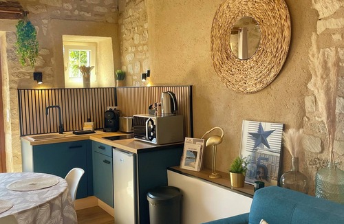Louresse-Rochemenier Cottage | Spa Suite - Domaine des Varennes