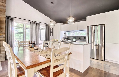 Shannon Ski Chalet | Spa - Waterfront | Le NördikA