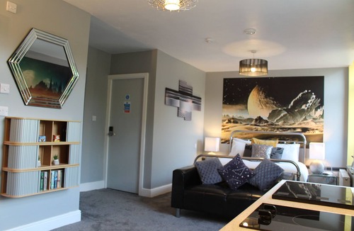 Preston Apartment | Space apartment - The Myriad