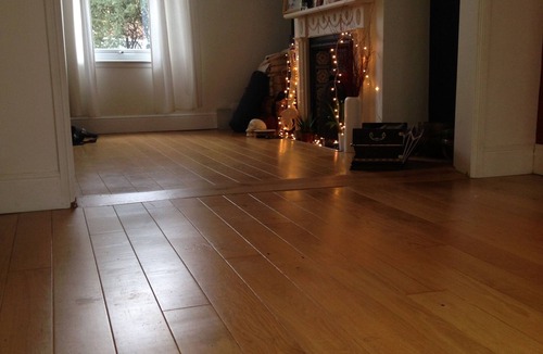 Camden Apartment | Space in The Sky