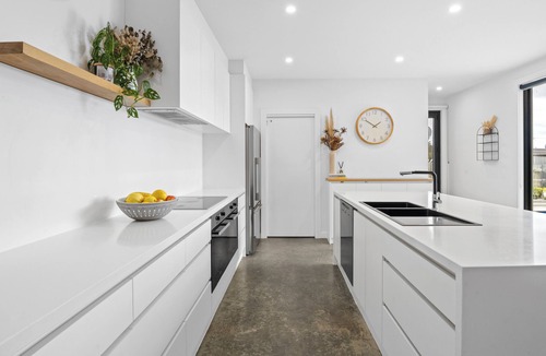 Tootgarook House | Space & Lifestyle Modern Retreat