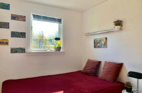 Sjllands Odde House | Spacey and charming cabin 300 m. from beach