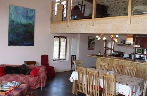 Pierrepont-sur-l'Arentele Cottage | Spacious country cottage with garden, near Épinal, Wi-Fi