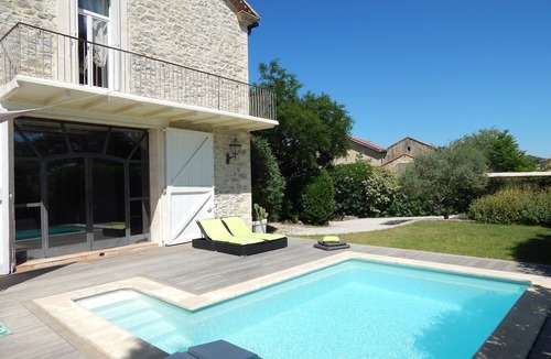Saint-Mathieu-de-Treviers Villa | Spacious village house with swimming pool