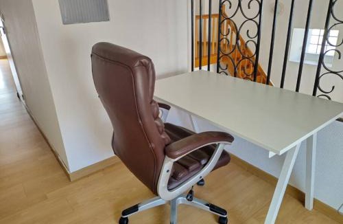 Anzin House | Spacieuse et confortable maison avec garage