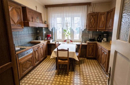 Bitche House | Spacieuse maison à Bitche de 300 m² avec 8 chambres